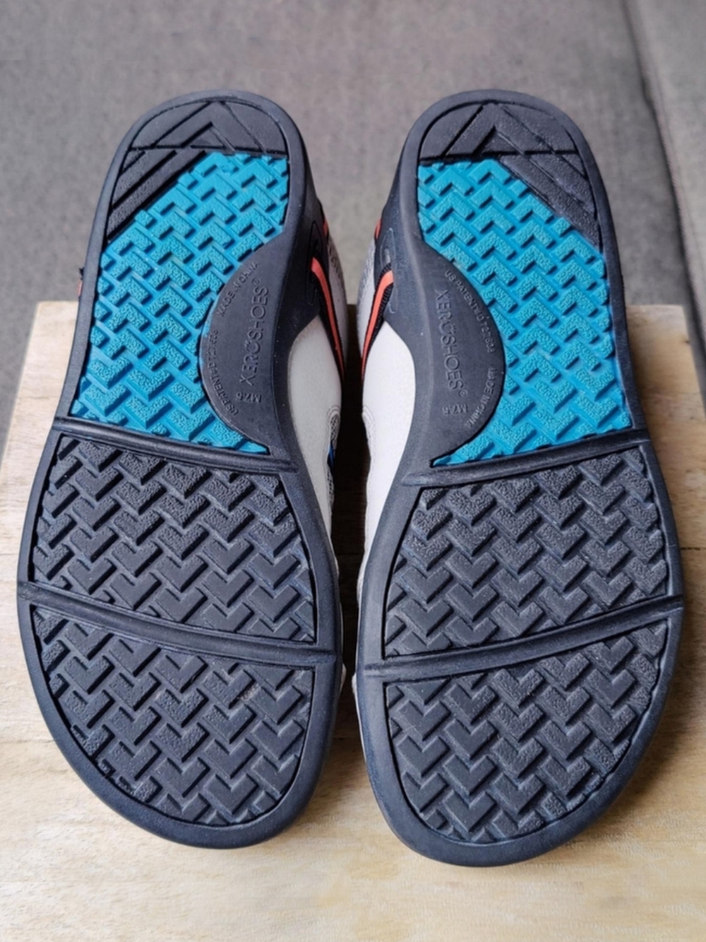 XERO Prio Barefoot Shoes Wide Toe Box Gray White Training Gym Sneaker Womens 9 - Picture 10 of 16